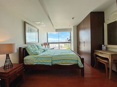 Condominium for rent Northshore Pattaya showing the bedroom with built-in wardrobes 