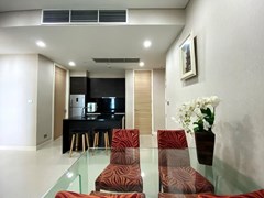 Condominium for sale Jomtien showing the dining area 