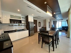 Condominium for sale Jomtien showing the open plan concept 