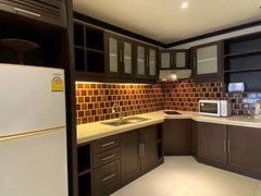 Condominium for sale Pratumnak showing the kitchen