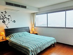 Condominium for sale Northshore Pattaya showing the bedroom