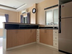 House for sale East Pattaya showing the counter and breakfast bar