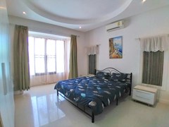 House for rent East Pattaya showing the master bedroom 