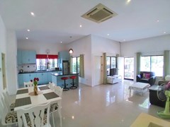 House for rent East Pattaya showing the open plan concept 