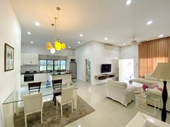 House for rent East Pattaya showing the open plan concept 