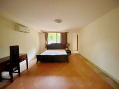 House for rent East Pattaya showing the sixth bedroom suite 