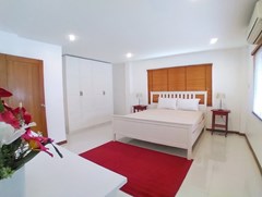 House for rent Jomtien Beach showing the second bedroom 