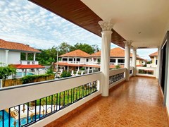 House for rent Jomtien showing the balcony 