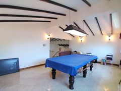 House for rent Mabprachan Pattaya showing the mezzanine floor 