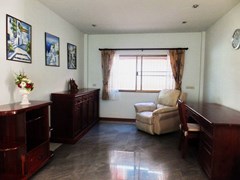 House for rent Mabprachan Pattaya showing the office area
