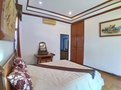 House for rent Mabprachan Pattaya showing the third bedroom suite