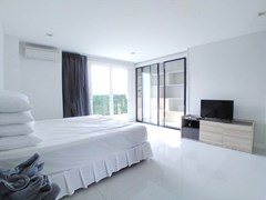 House for sale East Pattaya showing the fifth bedroom 