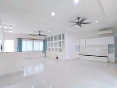 House for sale Mabprachan Pattaya showing the living and dining areas concept 
