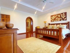 House for sale Mabprachan Pattaya showing the second bedroom suite 