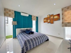 House for Sale Na Jomtien showing the second bedroom 