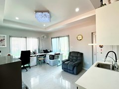 House for sale Pratumnak Pattaya showing the office 