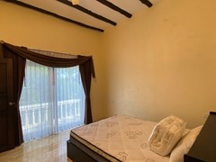 House for sale East Pattaya showing the third bedroom and balcony 