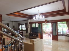 House for Sale Na Jomtien showing the living area and covered terrace 