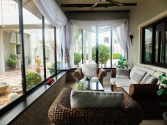 House for sale Pattaya showing the guest house sun room