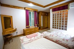 Condominium for rent Pratumnak Pattaya showing the third bedroom suite 