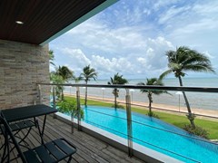 Condominium for rent Naklua Ananya showing the balcony view 