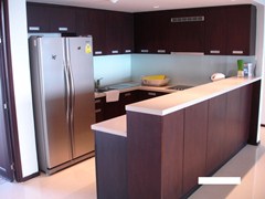 Condominium for rent Northshore Pattaya showing the kitchen