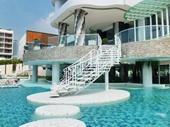 Condominium  For Sale  Na Jomtien  