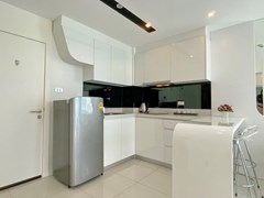 Condominium for sale Pattaya showing the kitchen 