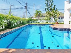 House for rent East Pattaya showing the private pool 