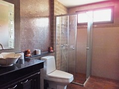 House for rent Huay Yai Pattaya showing the third bathroom 