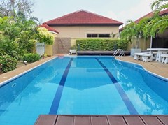 House for rent East Pattaya showing the private pool 