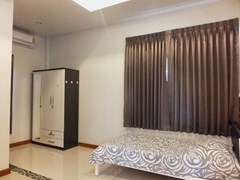 House for rent Huay Yai Pattaya showing the second bedroom suite 