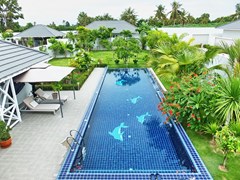 House for Sale East Pattaya showing the private pool and garden 