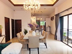 House for Sale Pattaya showing the dining area 