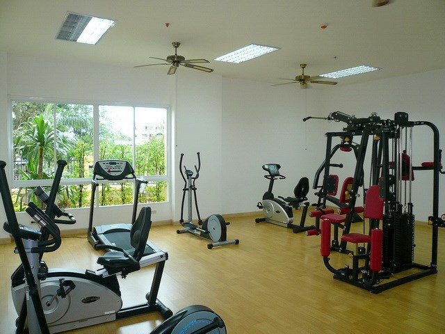 Condominium For rent Central Pattaya showing the gymnasium Condominium For rent Central Pattaya showing the gymnasium