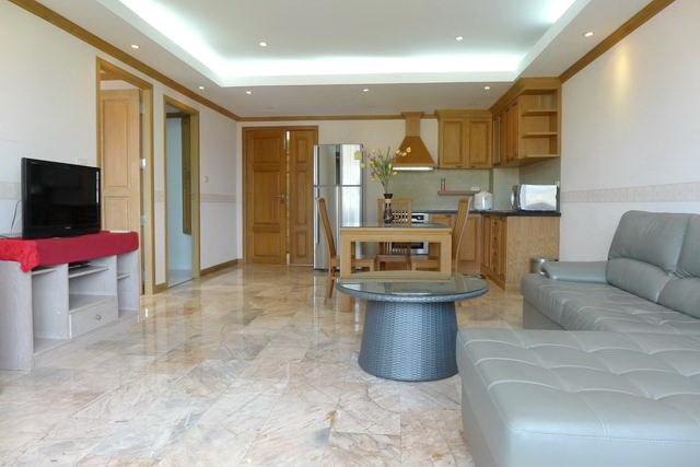 Condominium For rent Central Pattaya showing the open plan living concept Condominium For rent Central Pattaya showing the open plan living concept