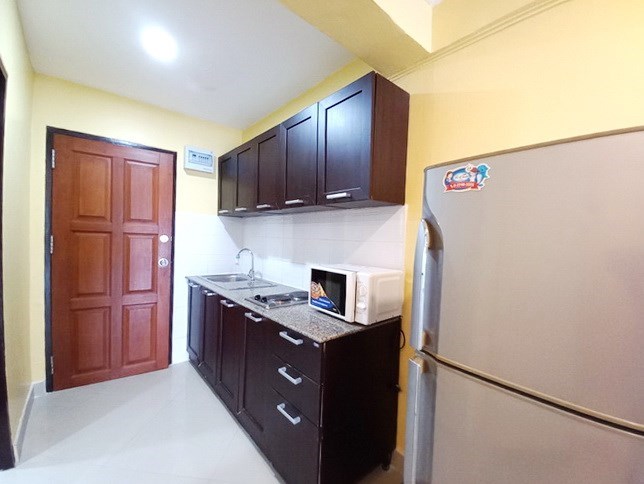 Condominium for rent Pratumnak Pattaya showing the kitchen area Condominium for rent Pratumnak Pattaya showing the kitchen area