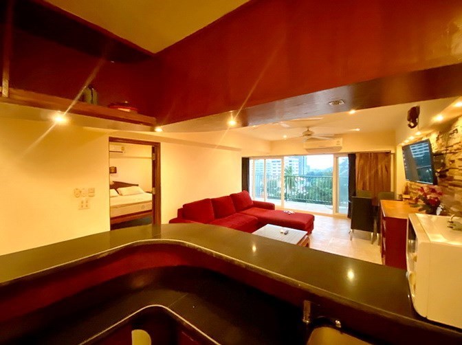 Condominium for rent Pratumnak Pattaya showing the open plan concept Condominium for rent Pratumnak Pattaya showing the open plan concept