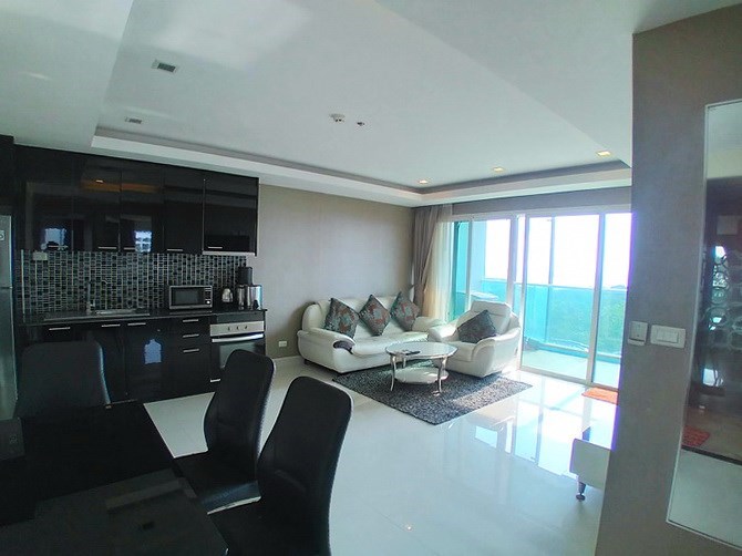 Condominium for rent Pratumnak Pattaya showing the dining and living areas 