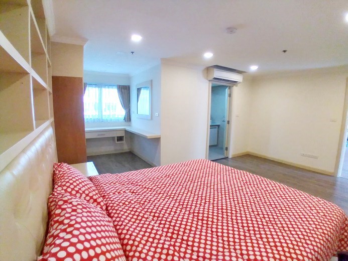 Condominium for Rent Pratumnak showing the second bedroom suite 