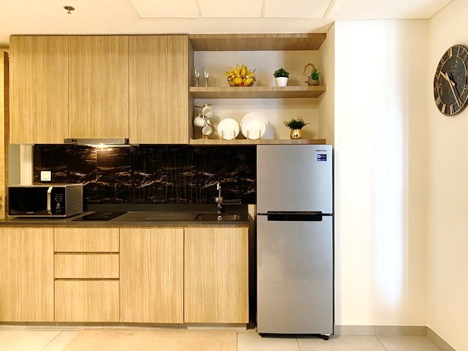 Condominium for rent Wongamat Pattaya showing the kitchen 