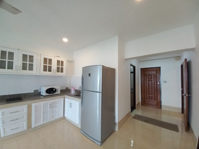 Condominium for rent Pratumnak Pattaya showing the kitchen and store room Condominium for rent Pratumnak Pattaya showing the kitchen and store room