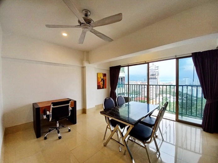 Condominium for rent Pratumnak Pattaya showing the office area Condominium for rent Pratumnak Pattaya showing the office area