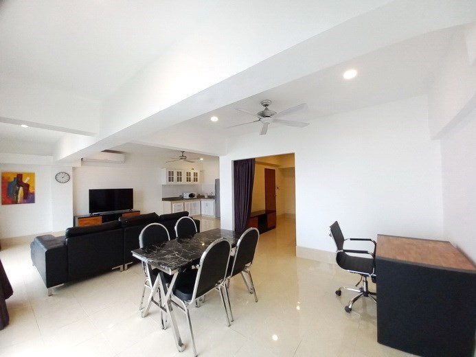 Condominium for rent Pratumnak Pattaya showing the open plan concept Condominium for rent Pratumnak Pattaya showing the open plan concept