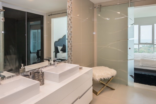 Condominium for sale Pratumnak Pattaya showing the third bathroom Condominium for sale Pratumnak Pattaya showing the third bathroom