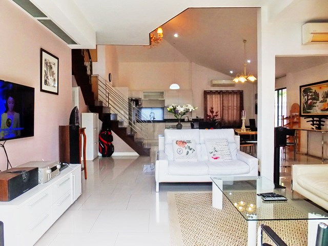 House for Rent East Pattaya showing the open plan concept 