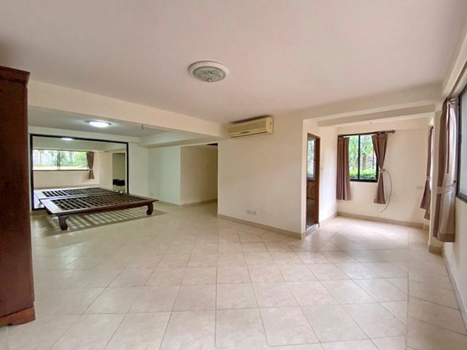 House for rent East Pattaya showing the fifth bedroom suite 