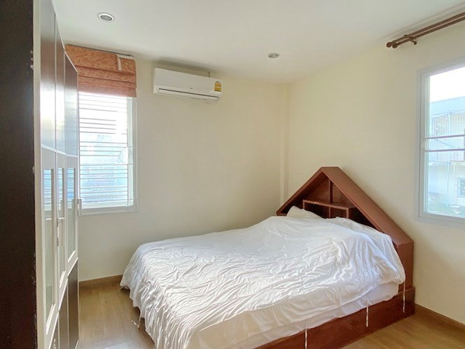 House for rent East Pattaya showing the second bedroom 