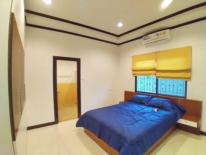 House for rent East Pattaya showing the second bedroom suite 