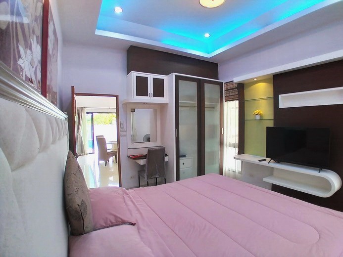 House for sale Pattaya showing the second bedroom 